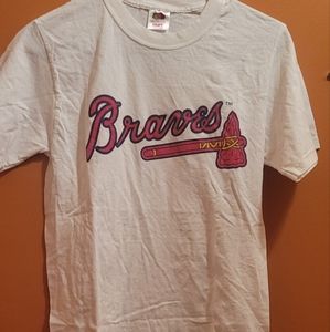 Women's Atlanta Braves White T-shirt Size Small